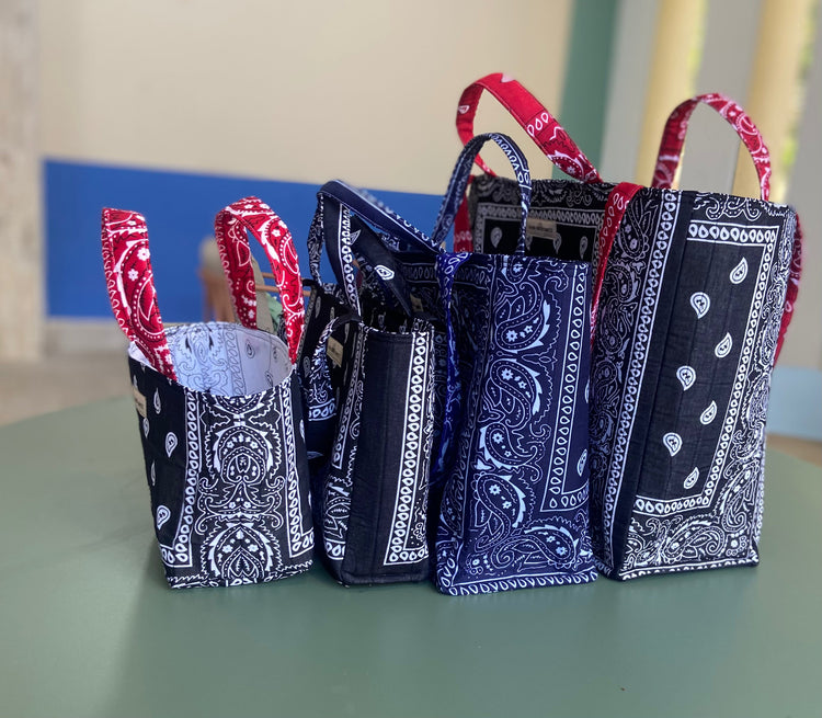 Large Bags Collection
