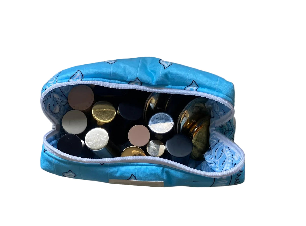 Perfectly Organised S – Quilted Bandana Bag in Turquoise Blue