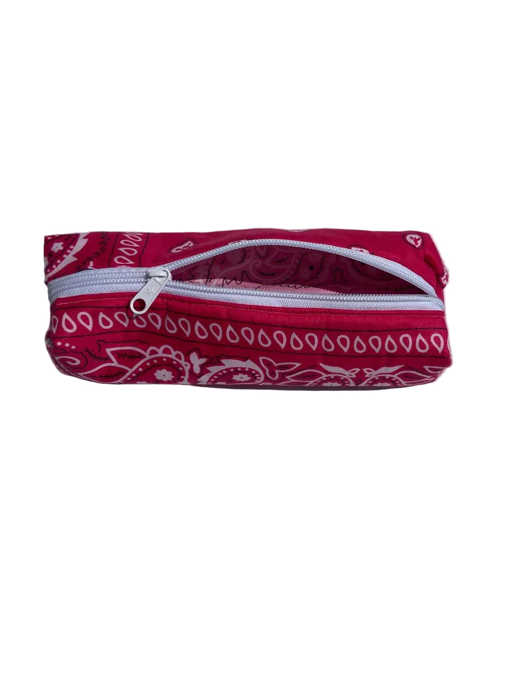 Perfectly Organised – Quilted Bandana Pencil Case & Makeup Bag in Fuchsia